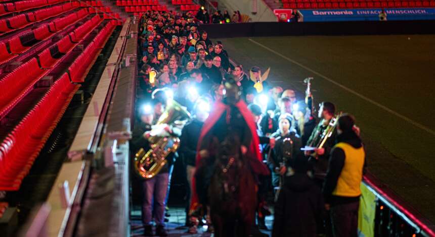 Martinssingen in der BayArena