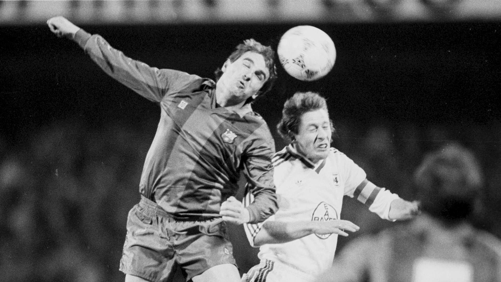 Bayer04_FC_Barcelona_1988_2.jpg