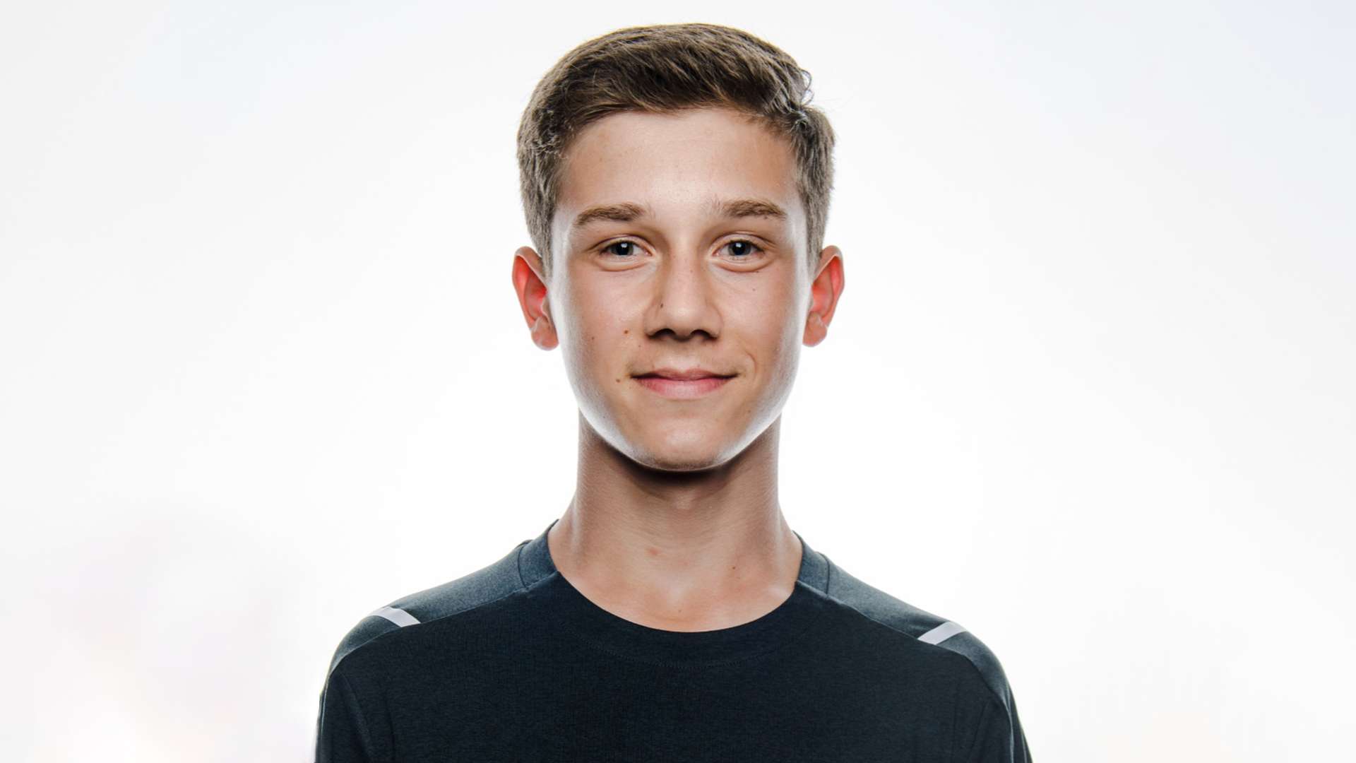 Für Bayer 04 an der Pfeife SchiriTalent hat große Ziele