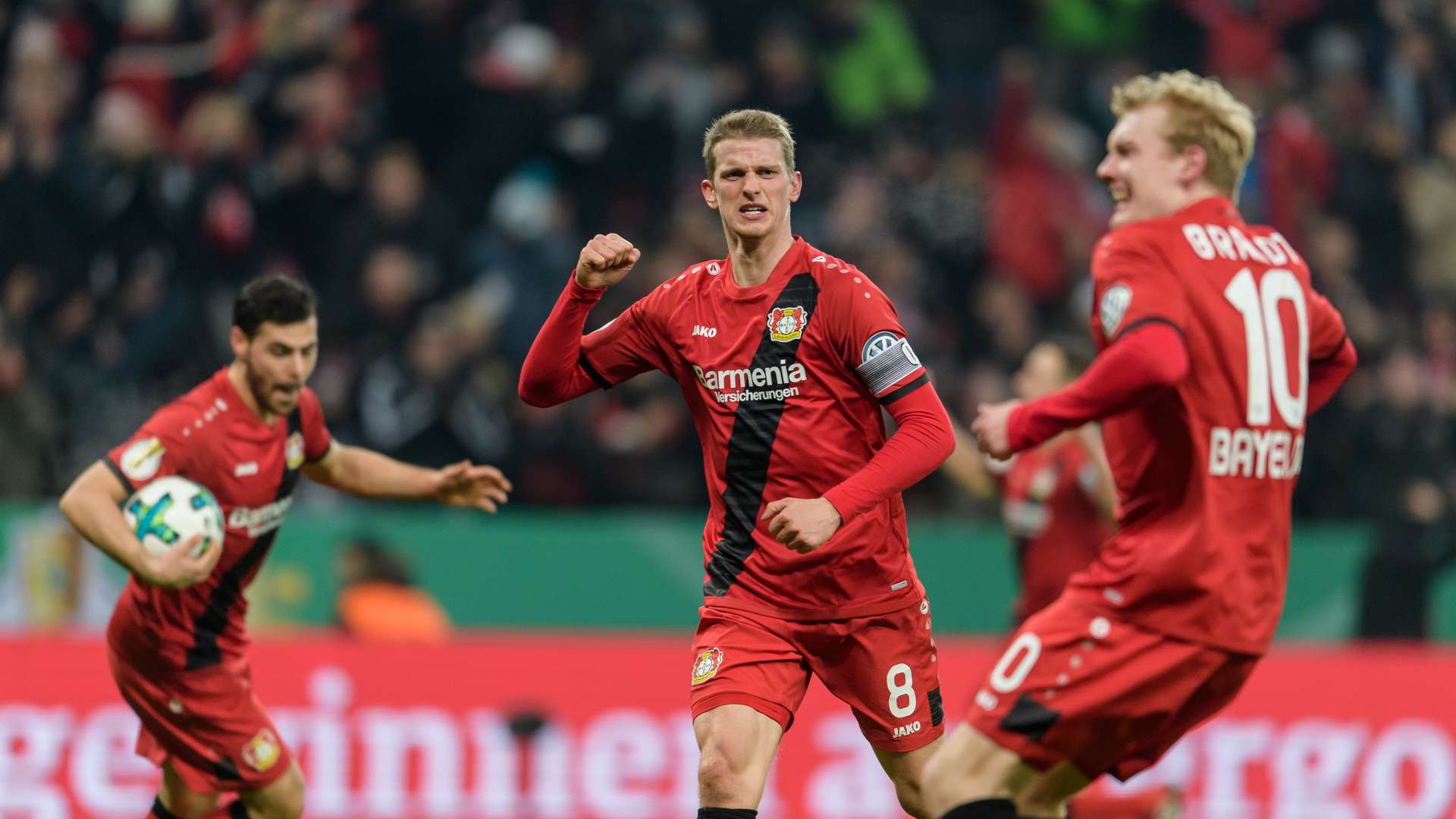 Torjubel_2_2_Brandt_Lars_Bender_Volland.jpg