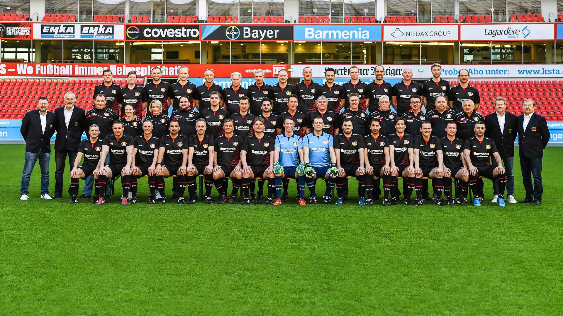 Bayer 04 Leverkusen Traditionsmannschaft Bayer04.de Bayer 04 Leverkusen Traditionsmannschaft Bayer04.de
