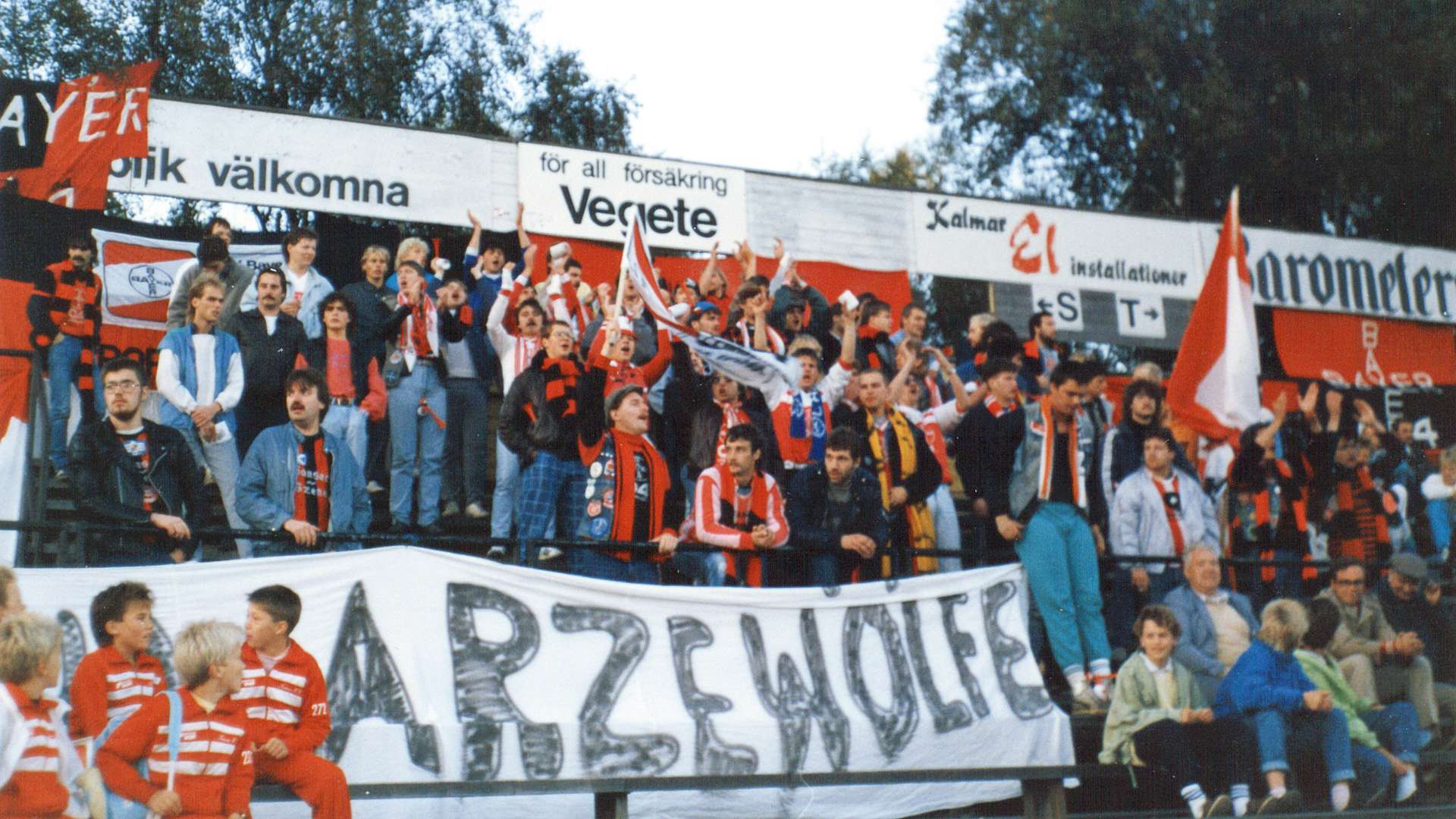 Heute vor 35 Jahren „Was macht ihr denn hier?“ Bayer04.de