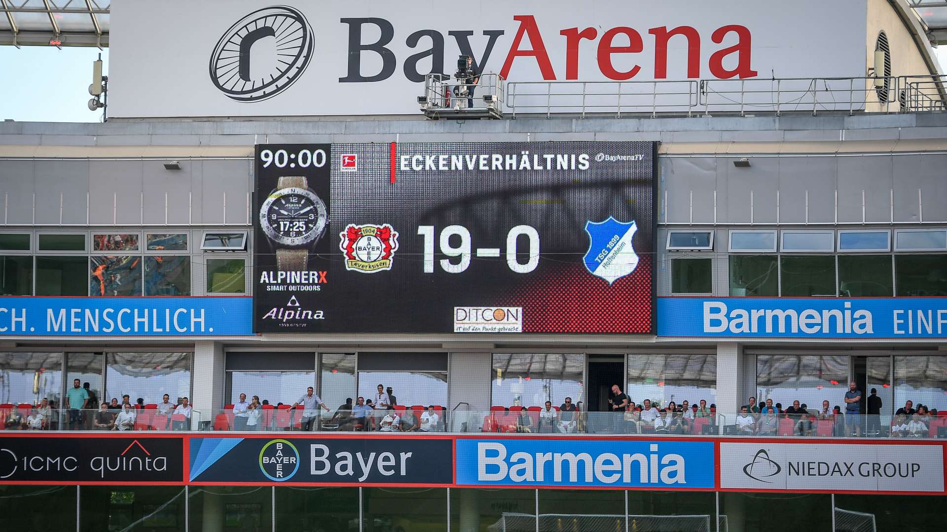 crop_20190831_B04_gegen_Hoffenheim_Ecken.jpg