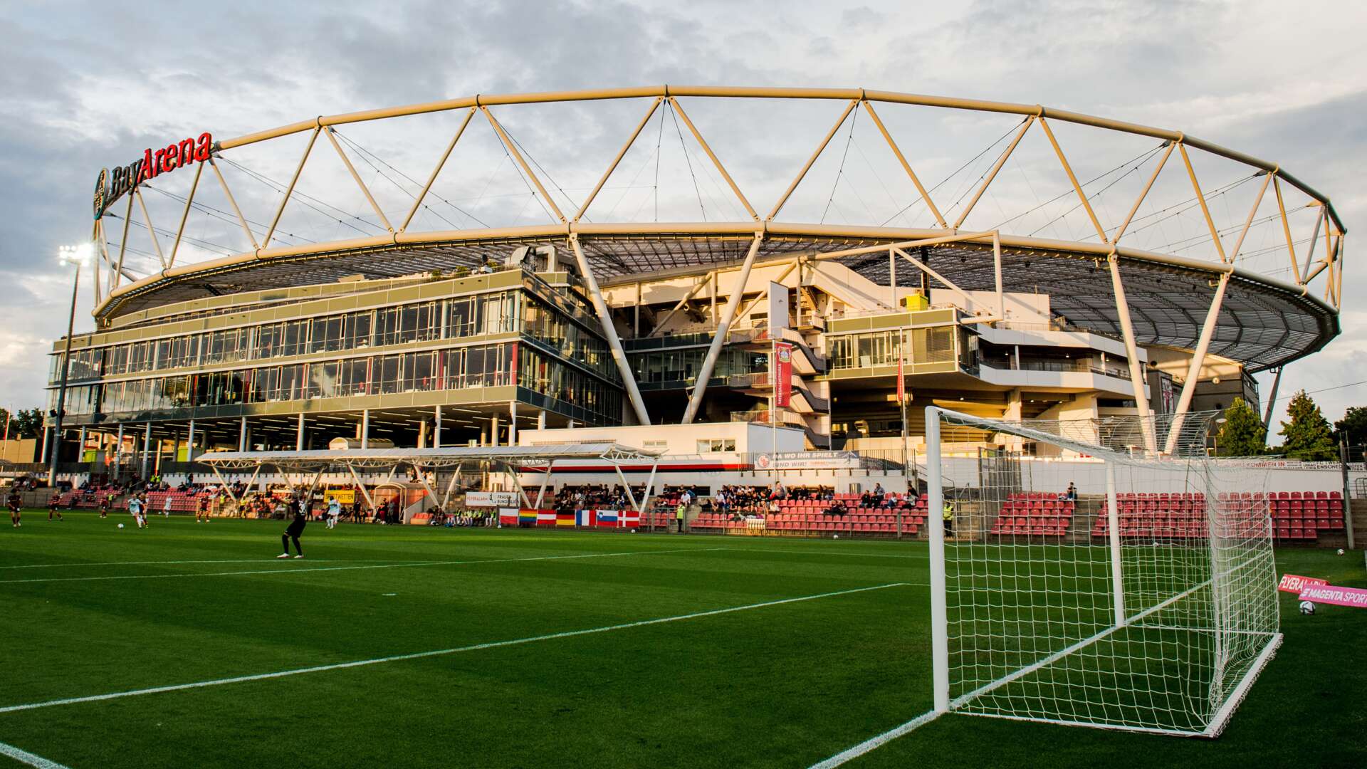 Ulrich-Haberland-Stadion