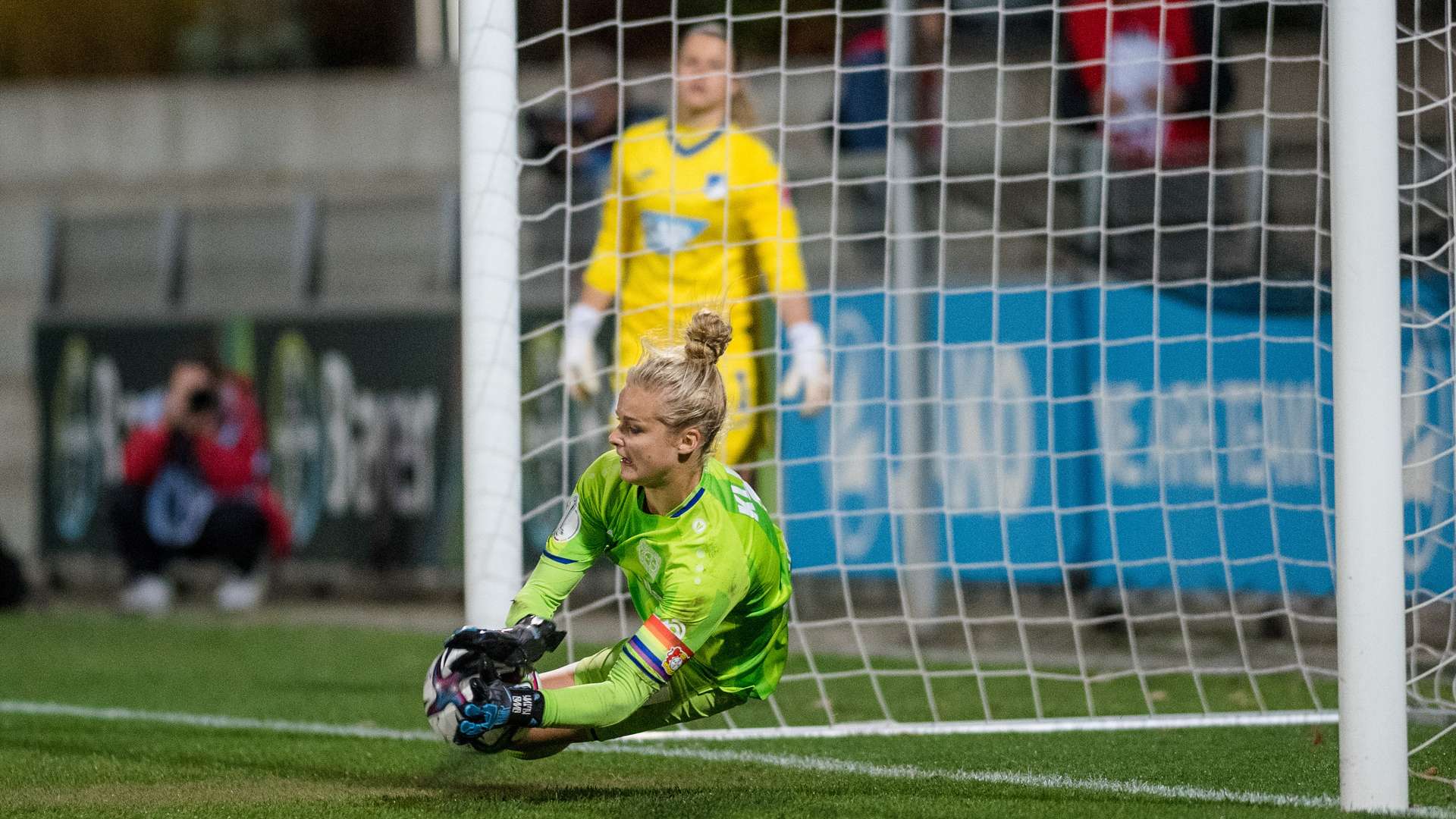crop_20211031_NB_B04_gegen_Frauen_Hoffenheim_Frauen_24412.jpg