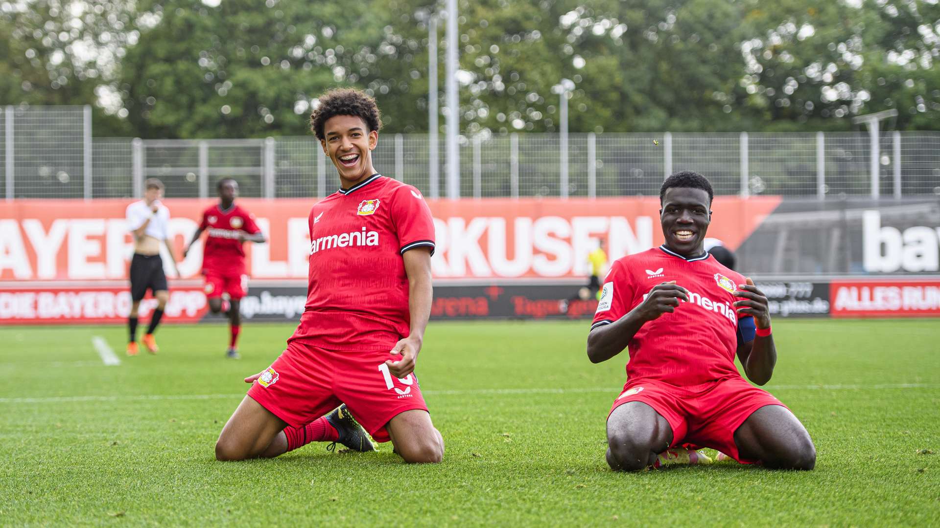 4-0-u17-siegreich-gegen-preu-en-m-nster-bayer04-de