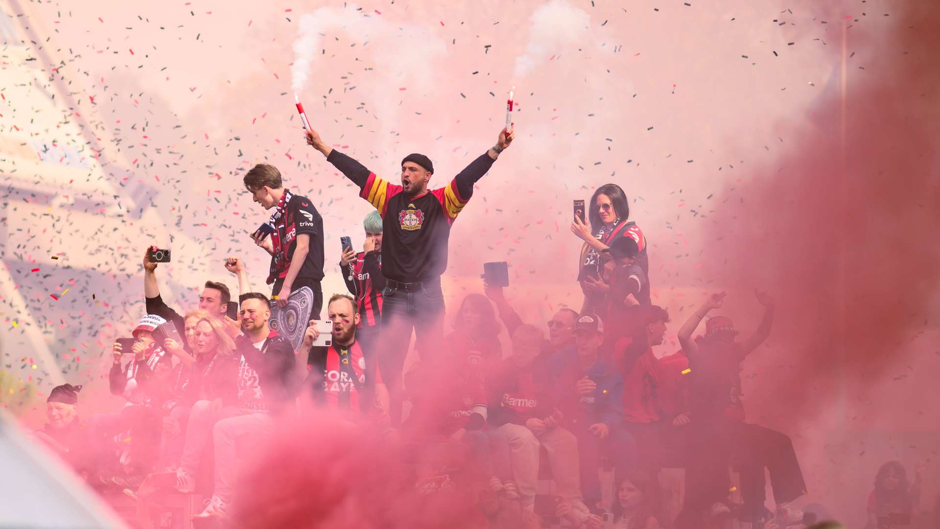 Busempfang am 14. April 2024