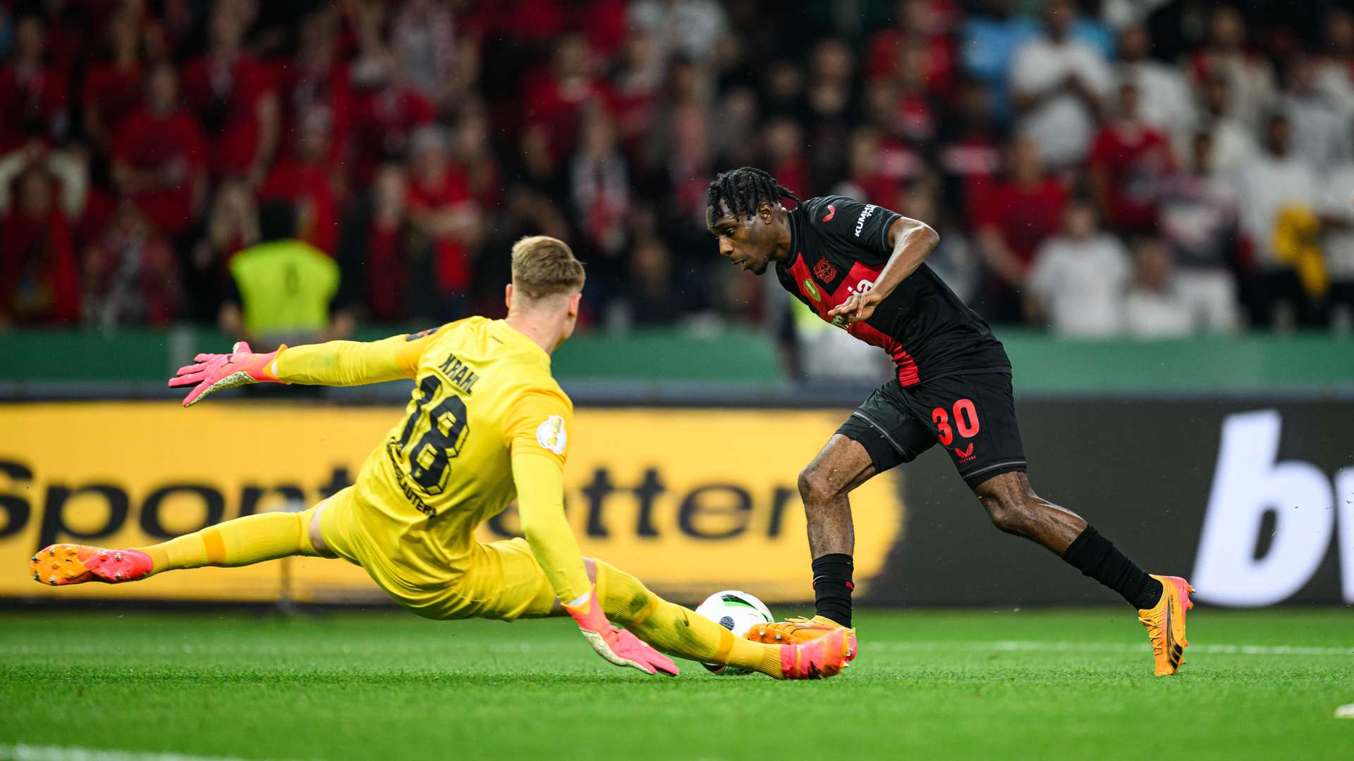 Frimpong gegen Krahl