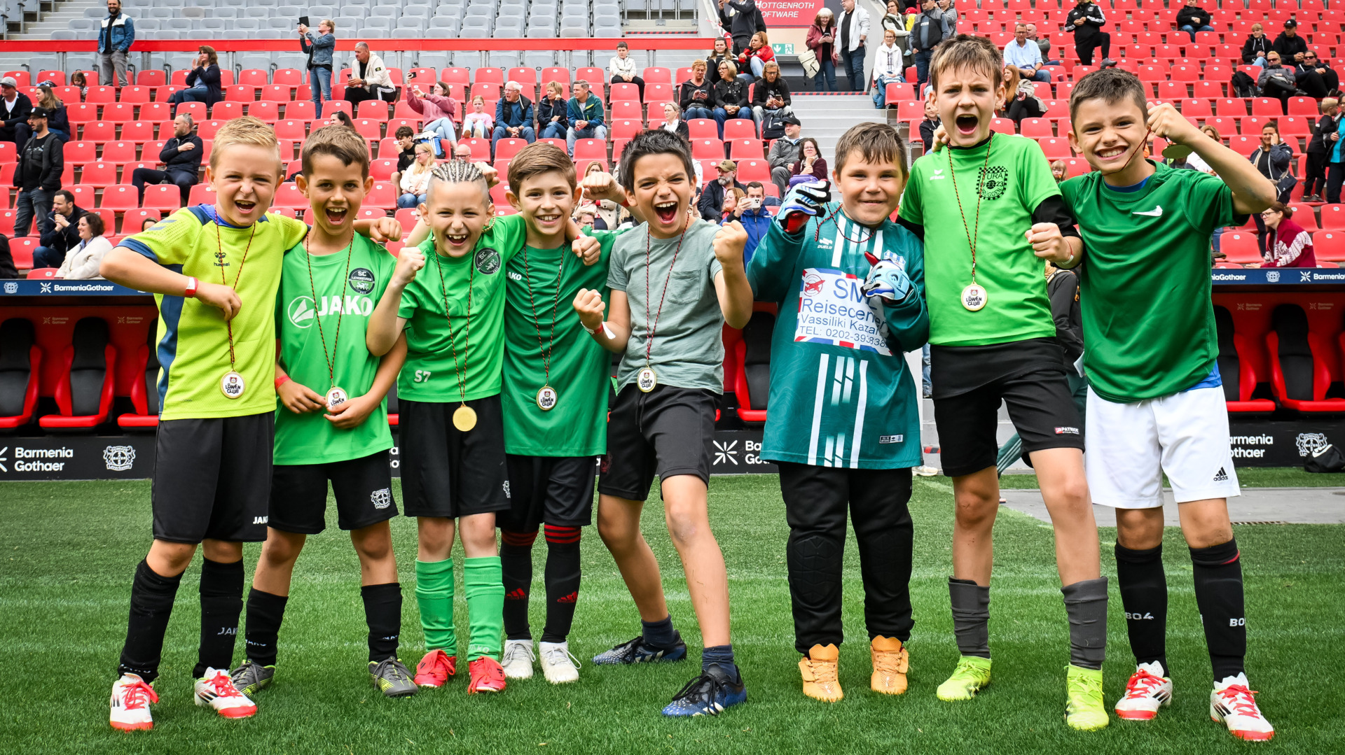 Mitglieder-Kick in der BayArena