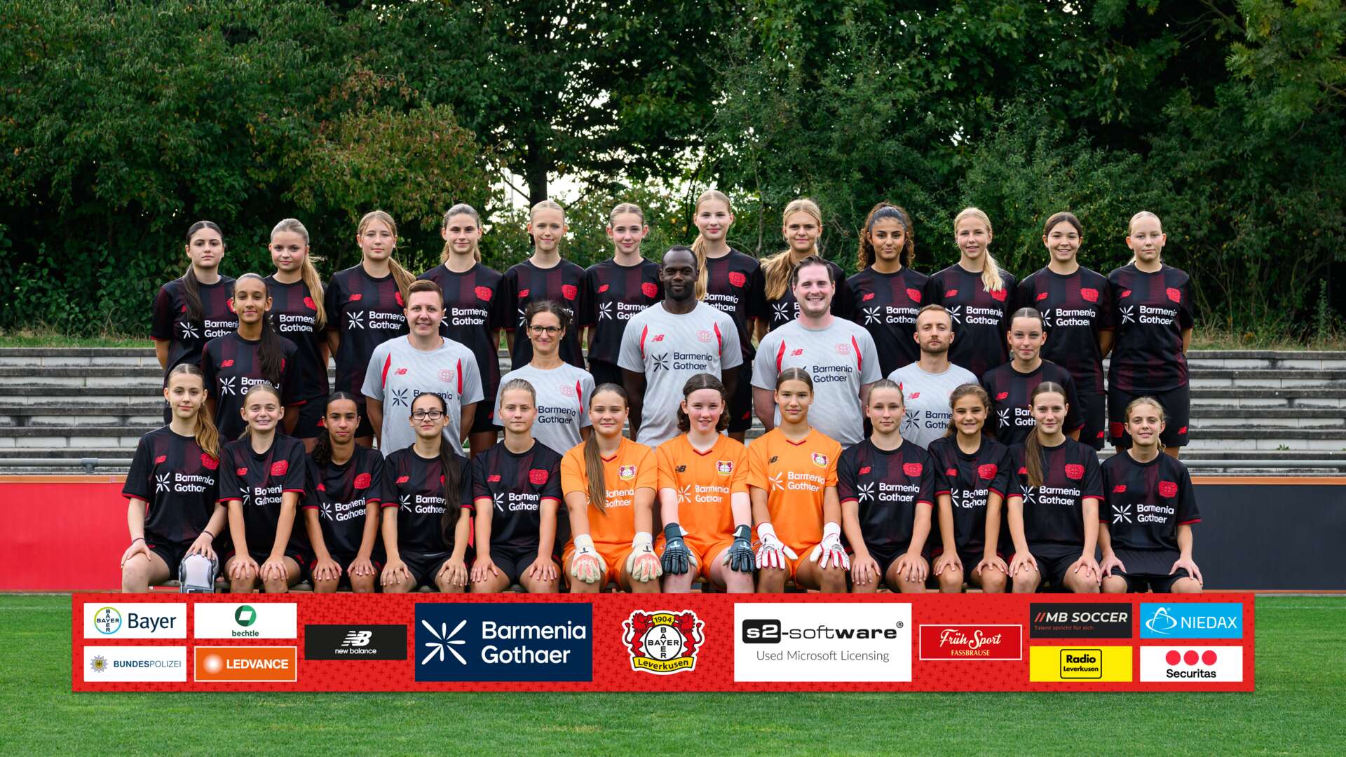 Foto del equipo sub-16 femenil