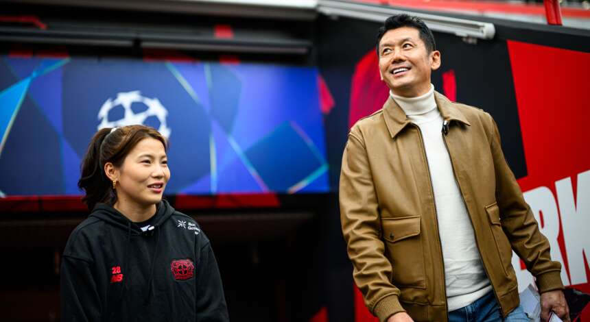 Shen Menglu und Chen Yang in der BayArena