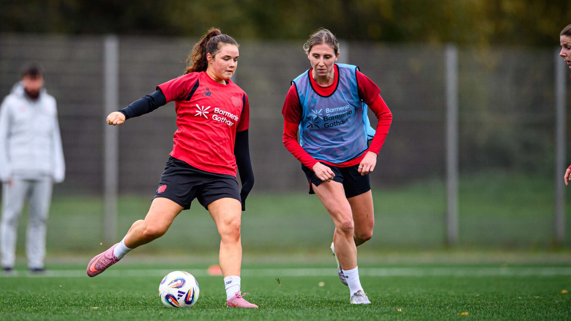 Amy Wrigge und Caroline Kehrer