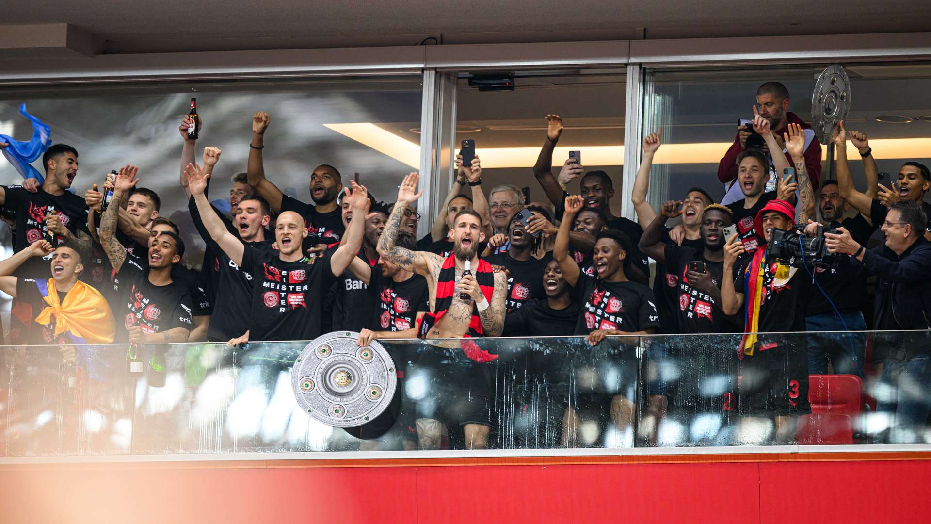 Emotionale Momente nach Abpfiff